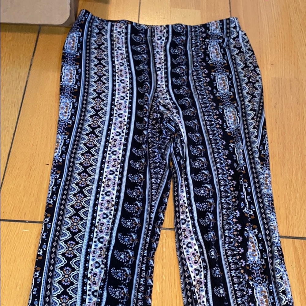 Tillys Flowy Hipster Pants
